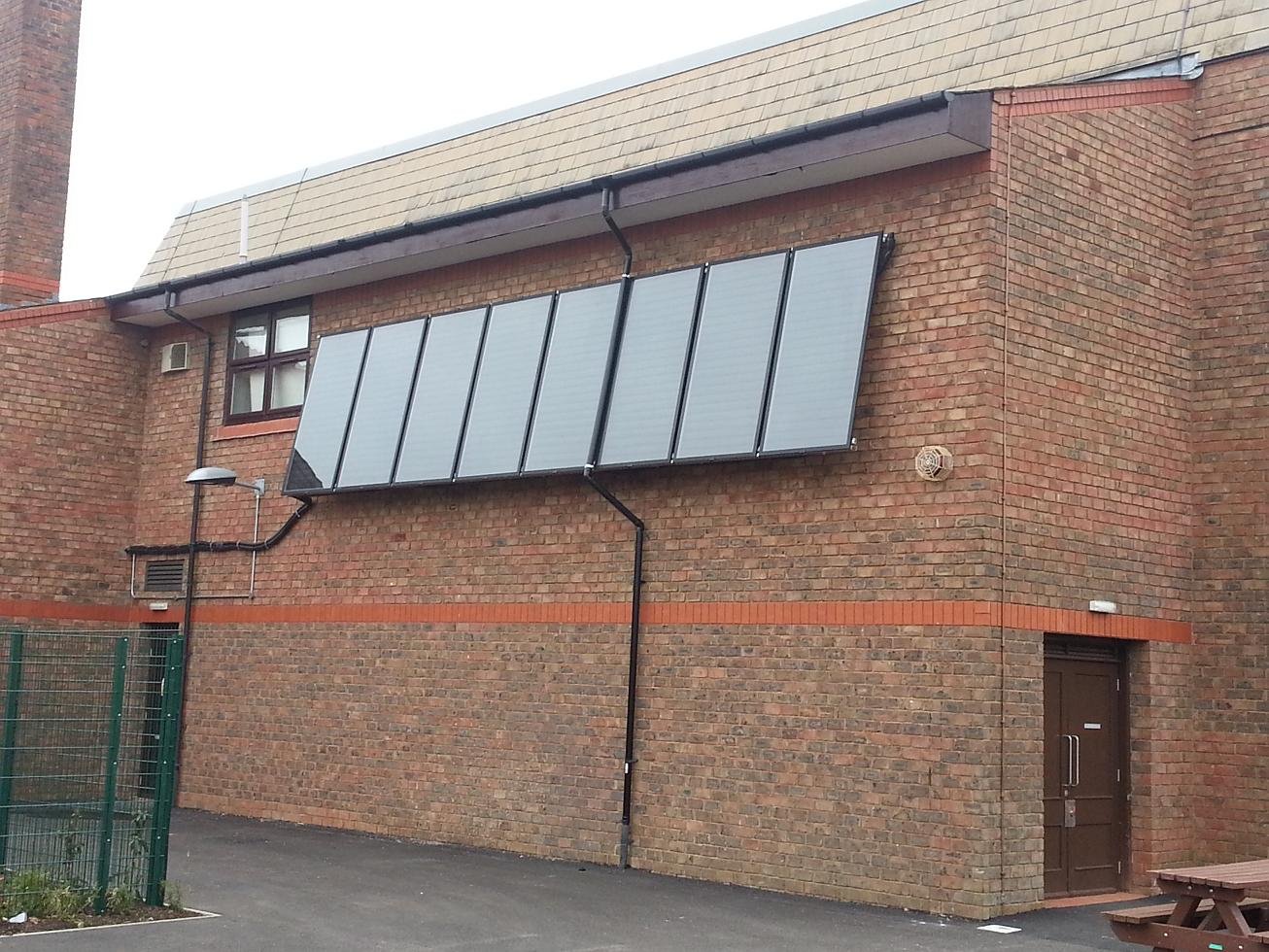Lochinvar wall mouted LSP20+ solar water heating panels